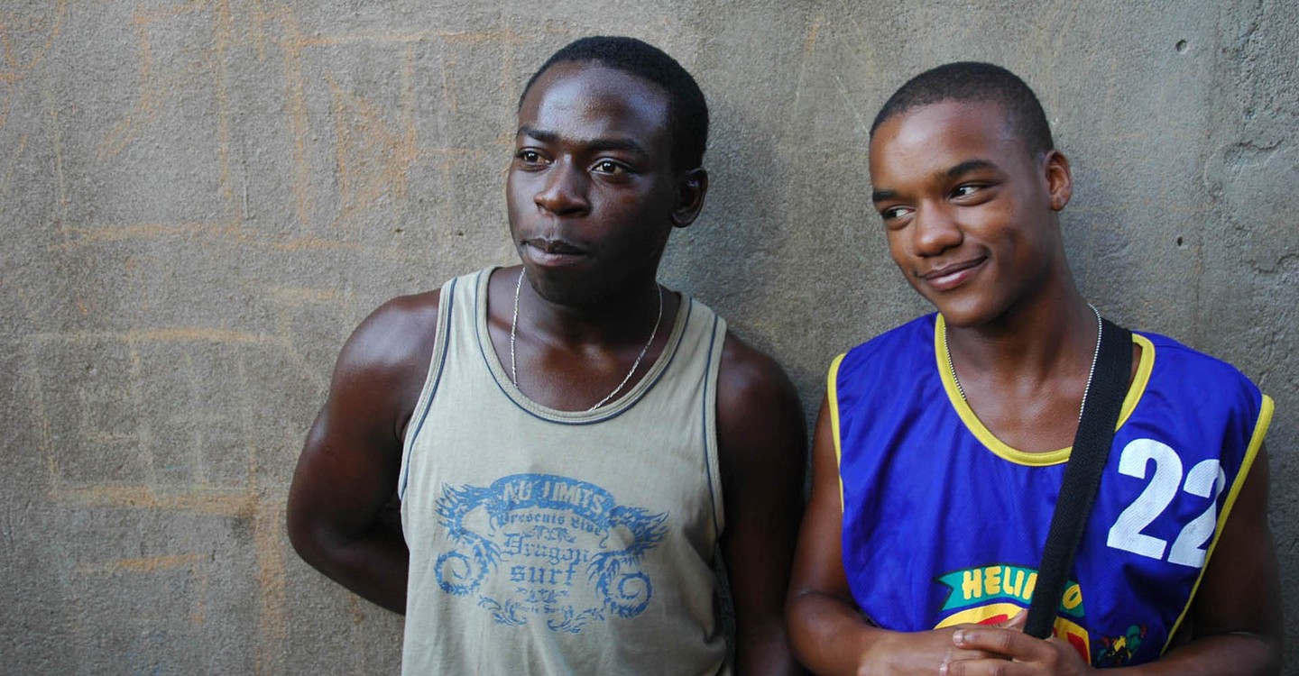 Douglas Silva e Darlan Cunha em Cidade dos Homens